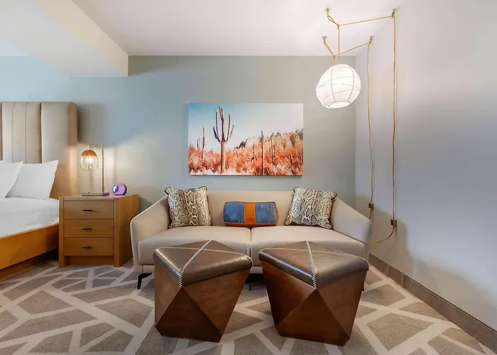 La Quinta & By Wyndham University, Phoenix 2*