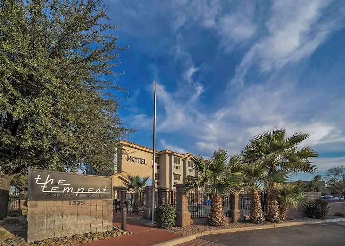 Hotel La Quinta & By Wyndham University, Phoenix Tempe