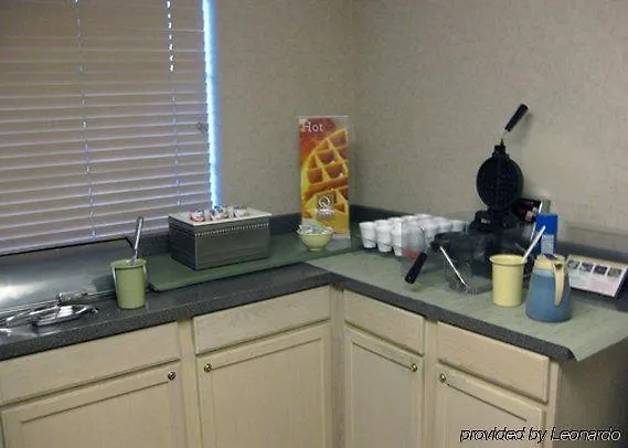 La Quinta & By Wyndham University, Phoenix 2*