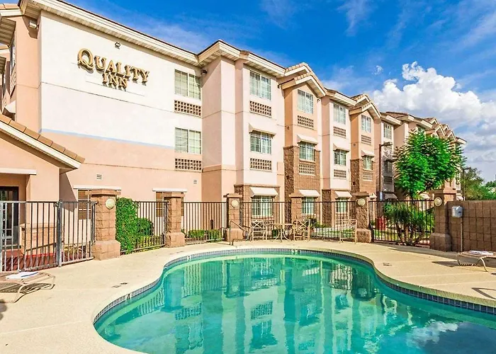 La Quinta & By Wyndham University, Phoenix Hotel
